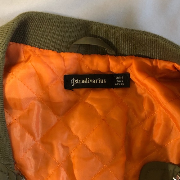 Green bomber jacket - Picture 3 of 4